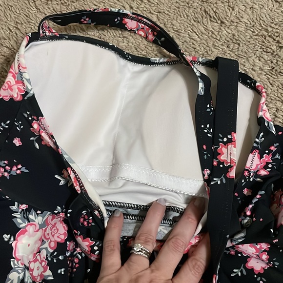 Cropped top with push up padding - Picture 4 of 6